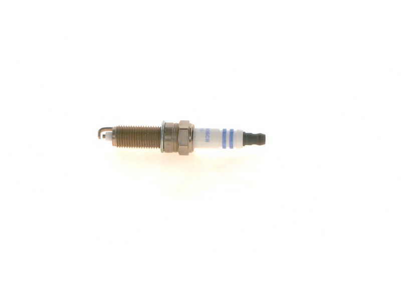 BOSCH Bougie d'allumage 0 242 129 515