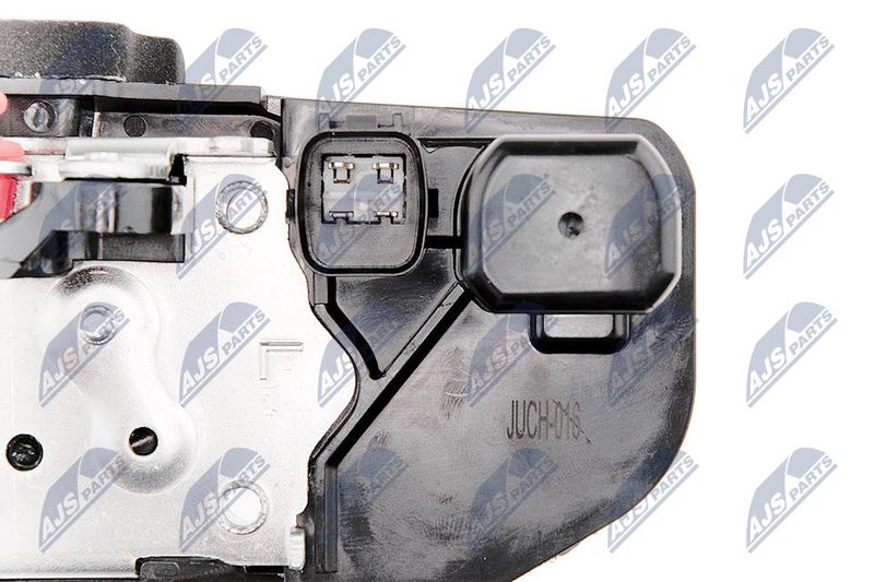 EZC-CH-016_5-WM.JPG