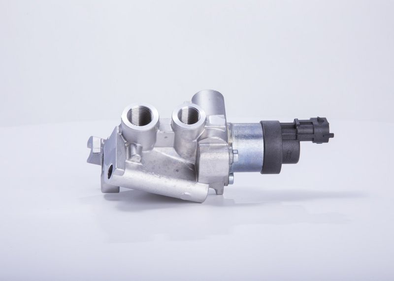 BOSCH F 00B C80 045 Fuel Pressure Regulator