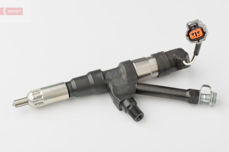 DENSO DCRI100610 Injector Nozzle