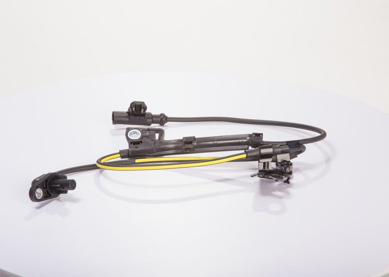 BOSCH 0265007803 Sensor, wheel speed