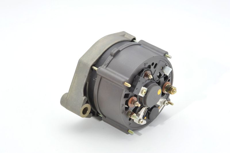 BOSCH 0120469014 Alternator