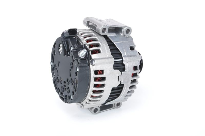 BOSCH 0121813106 Alternator