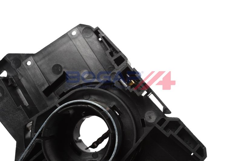 This part match OEM code: 255677797R