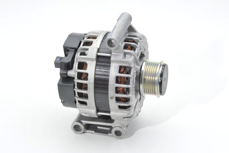 BOSCH 0125811013 Alternator