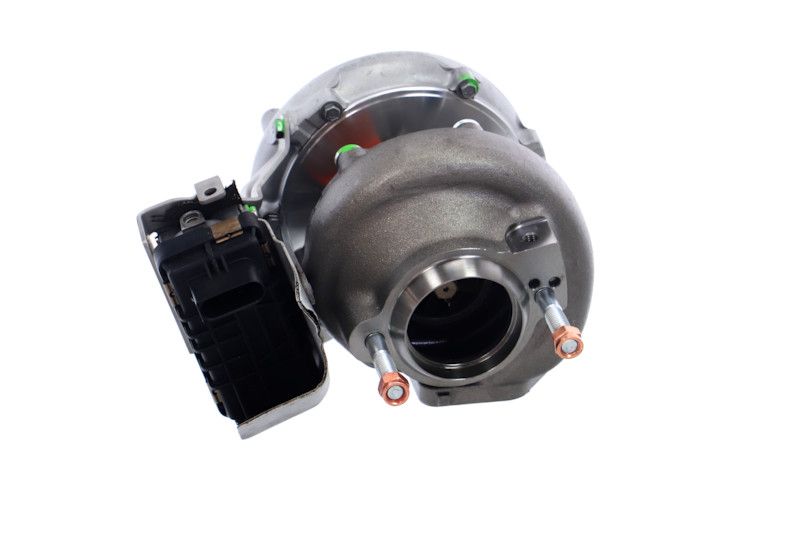 REMANTE 003-002-000009R Charger, charging (supercharged/turbocharged)