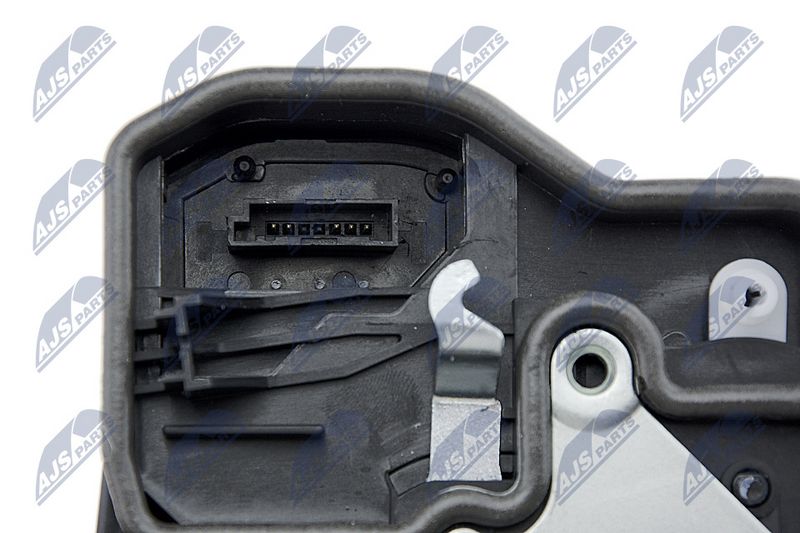 Ukselukk, NTY EZC-BM-031