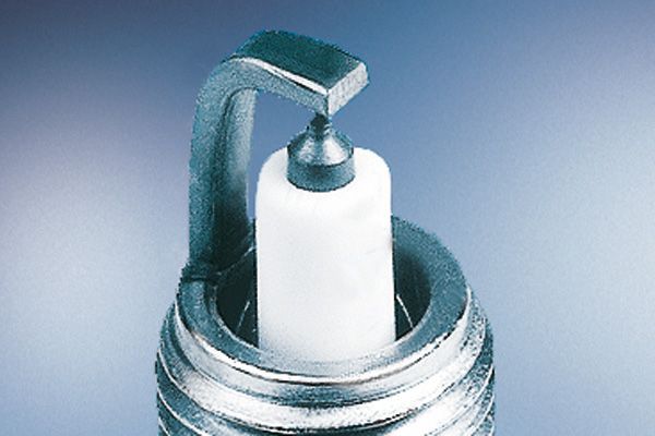 BOSCH 0 242 129 500 Spark Plug