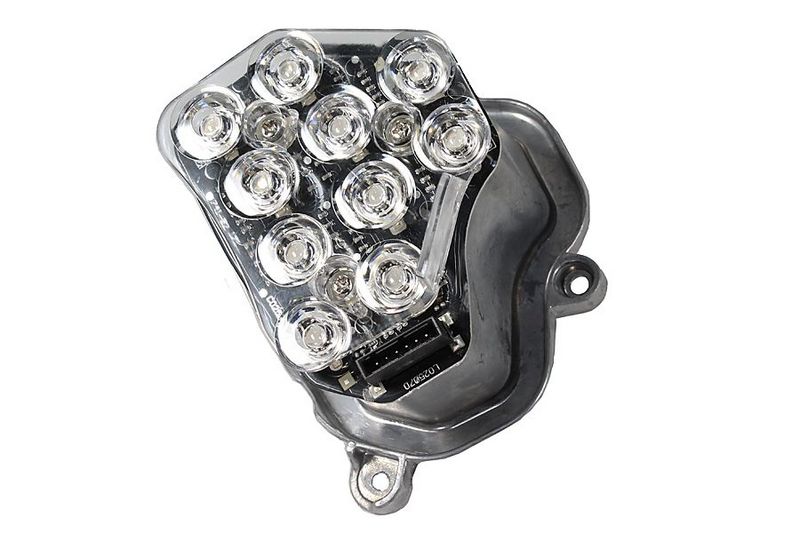 Prekės atitinka OEM kodą: 7 271 901