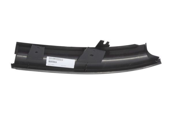 Onder koplamp streep Links past: NISSAN PATROL Y61 07.97-02.03