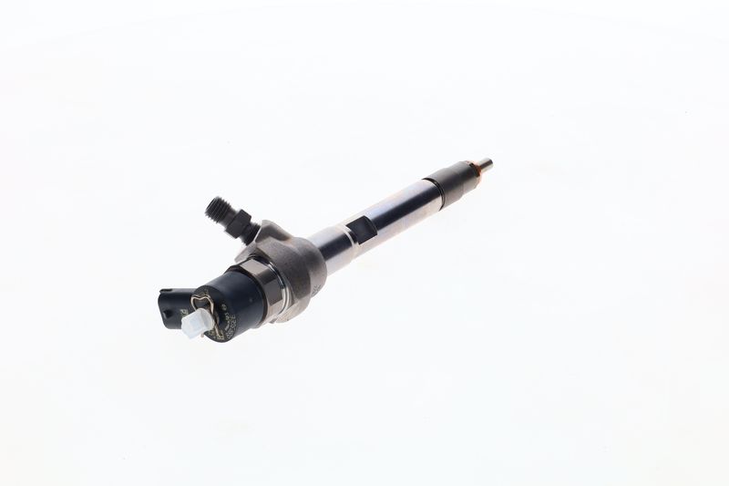 Injector 0 986 435 303 BOSCH