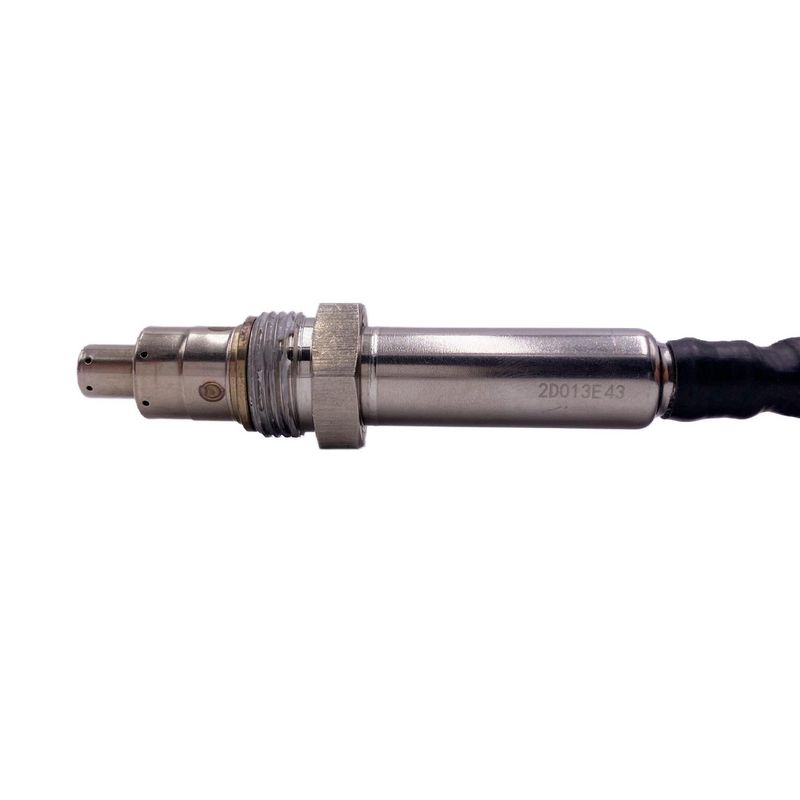 This part match OEM code: 076 907 807 A