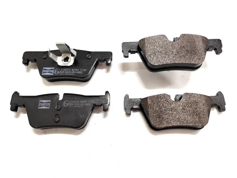 Plaquettes+de+frein+à+disque CHAMPION 573401CH