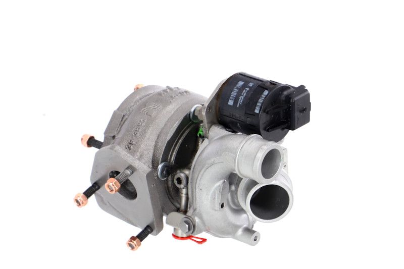 REMANTE 003-002-000046R Charger, charging (supercharged/turbocharged)