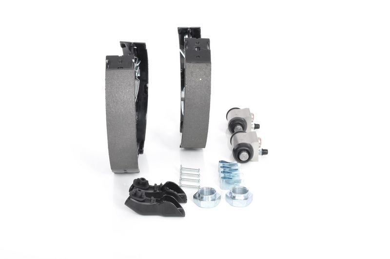 BOSCH 0 204 114 613 Brake Shoe Set