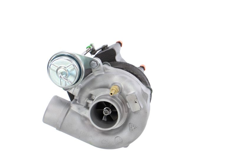 REMANTE 003-001-000021R Charger, charging (supercharged/turbocharged)