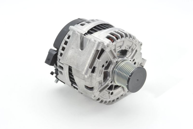 BOSCH 0121813103 Alternator
