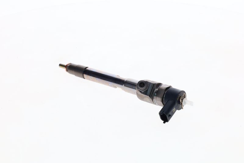 Injector 0 986 435 303 BOSCH