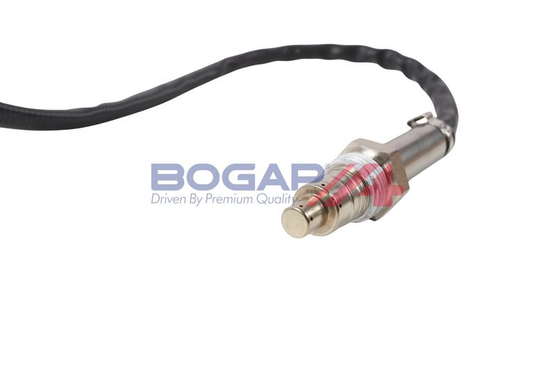 This part match OEM code: A0009050208