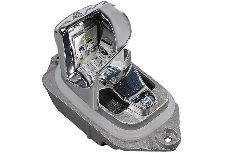 This part match OEM code: 7 339 023