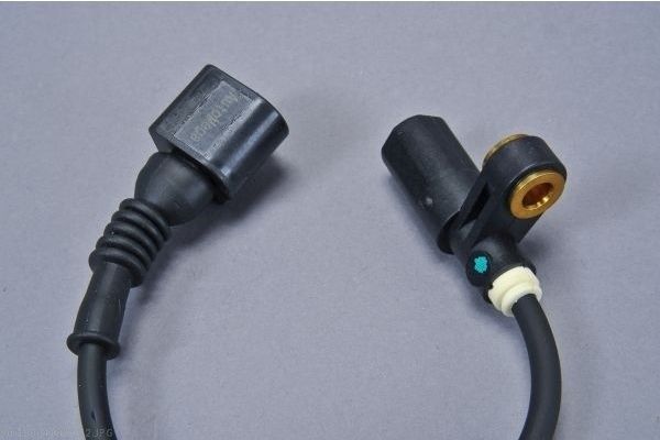 AUTOMEGA 150043010 Sensor, wheel speed