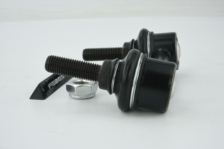 FEBEST 0223-L33RRH Link/Coupling Rod, stabiliser bar