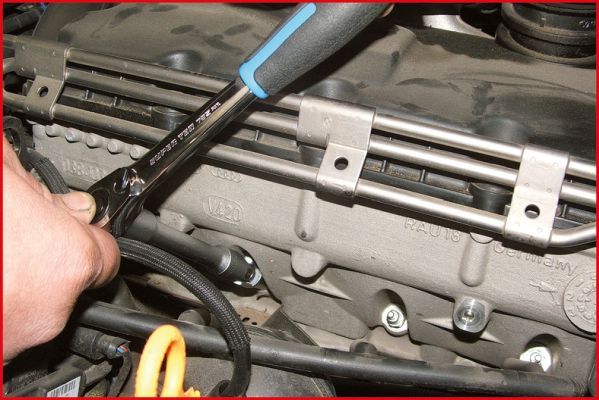 KS TOOLS 500.7315 Sujungimo šešiakamp. lizdo kompl., kaitinimo žvakė