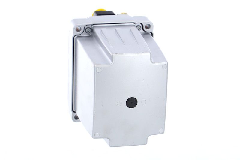 REMANTE 002-020-000017R Delivery Module, urea injection