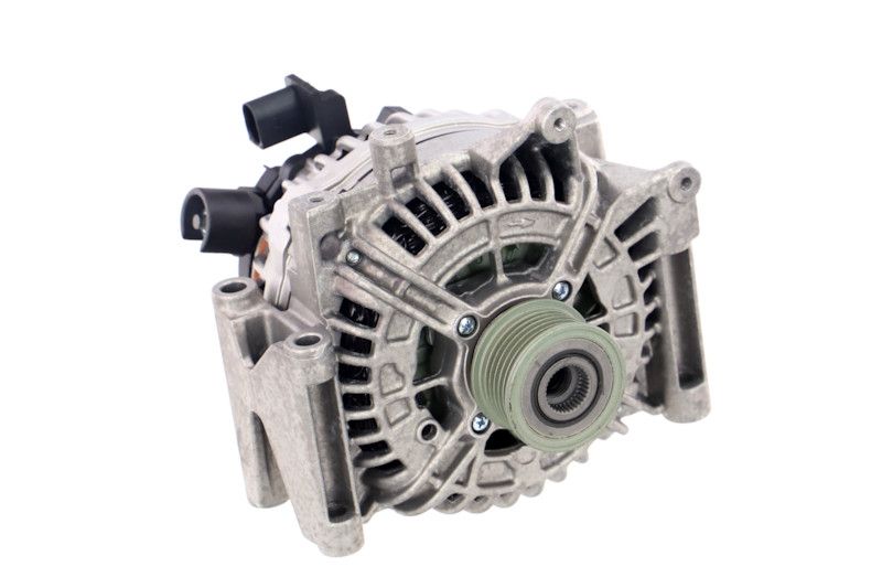 REMANTE 011-003-000846R Alternator