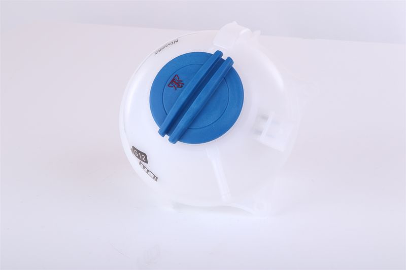 NISSENS 996117 Expansion Tank, coolant