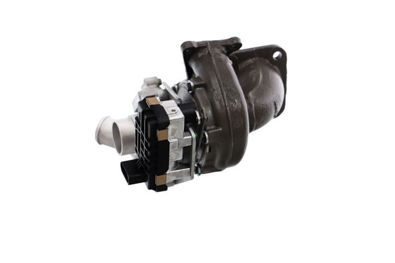 REMANTE 003-002-000014R Charger, charging (supercharged/turbocharged)
