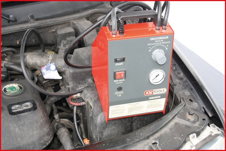 KS TOOLS 160.0700 Filling/Bleeding Unit, brake hydraulics