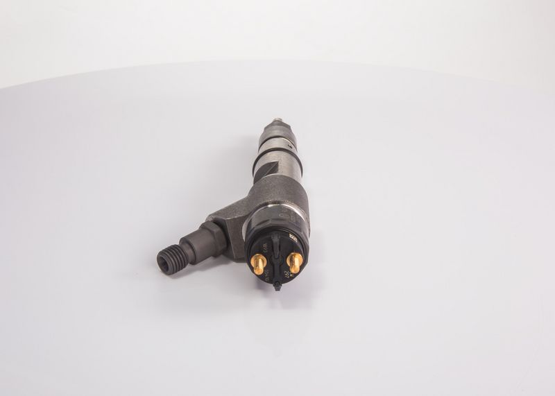 BOSCH 0 445 120 297 Injector Nozzle