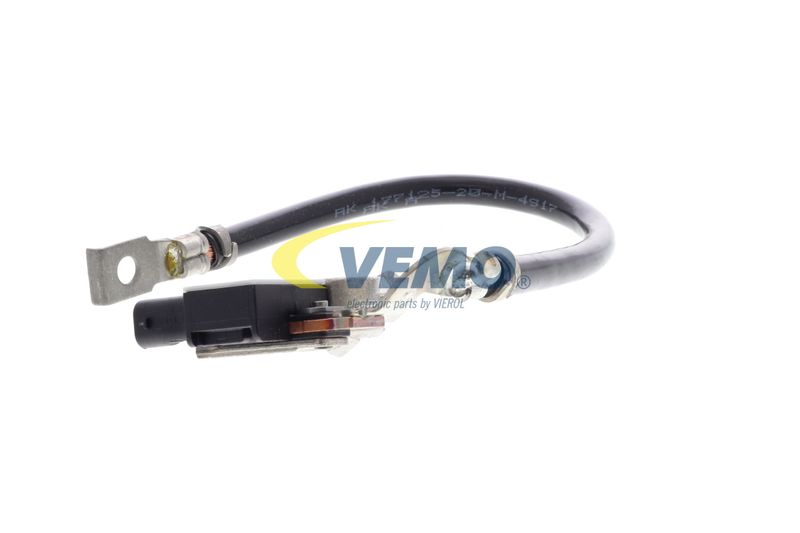 VEMO V20-17-1008 Sensor, battery management