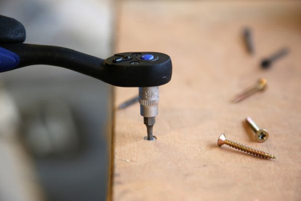 Padrun, KS TOOLS BT020820