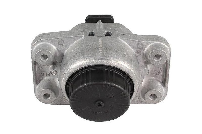 This part match OEM code: LR179381