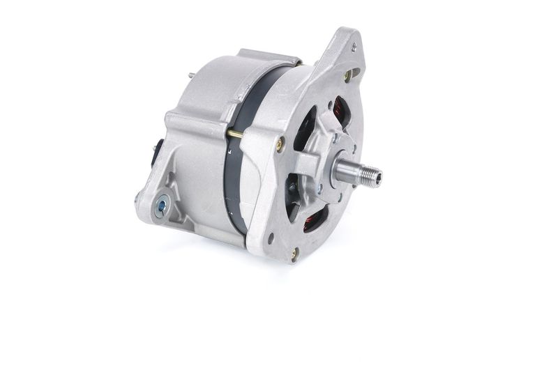 BOSCH 0120469032 Alternator