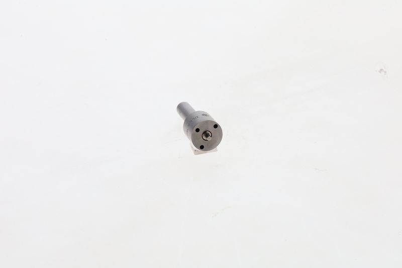 Injector F 019 121 223 BOSCH