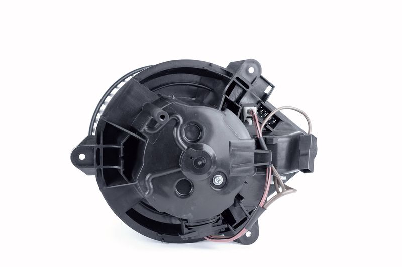 Salongipuhur, NISSENS 87050