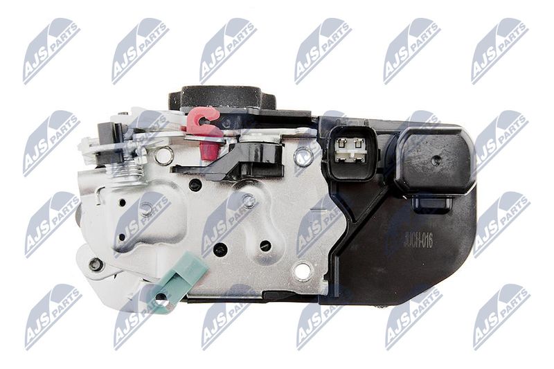 EZC-CH-016_4-WM.JPG