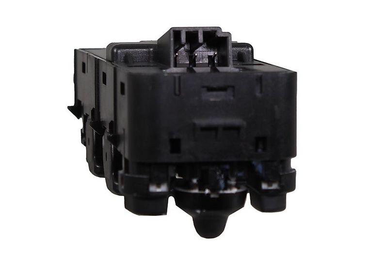 This part match OEM code: LR086040