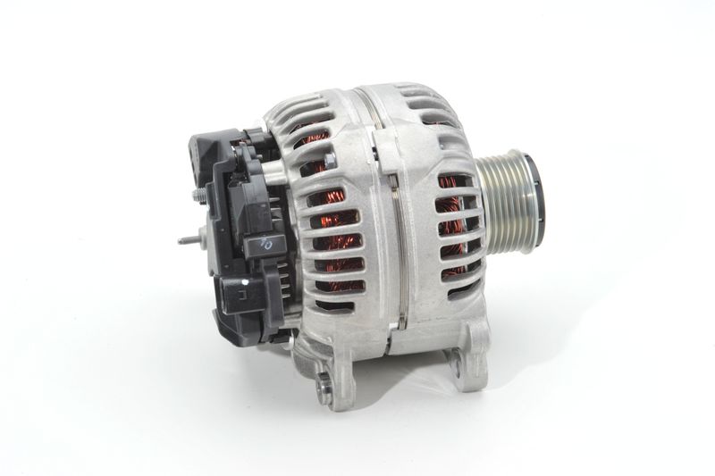 BOSCH 0124615067 Alternator