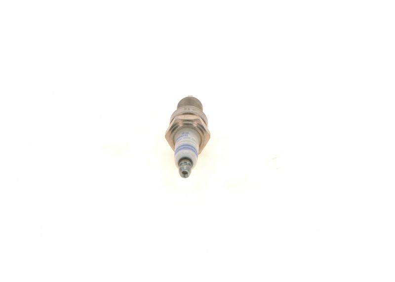 BOSCH 0 242 240 592 Spark Plug