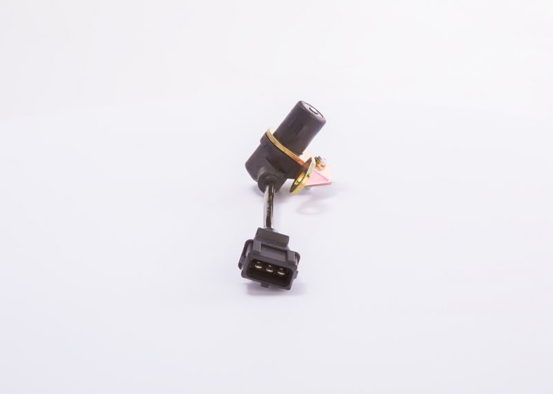 BOSCH 0 261 210 137 Sensor, crankshaft pulse