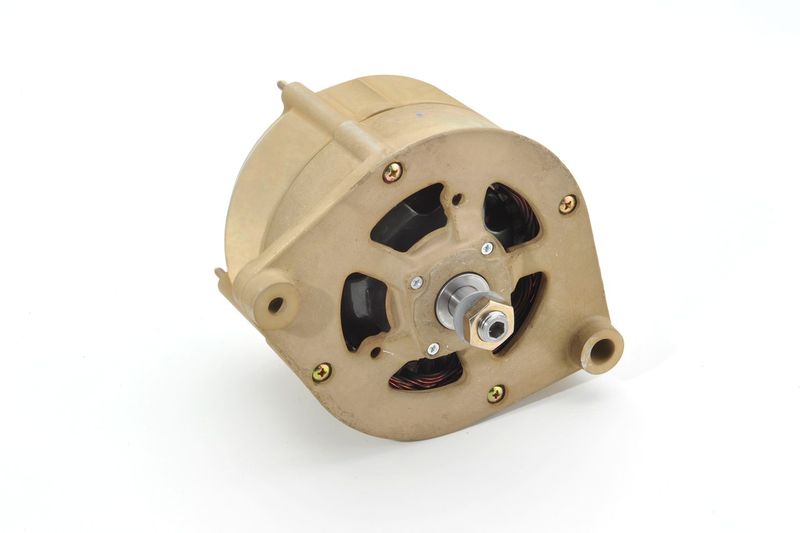 BOSCH 0120468114 Generatorius