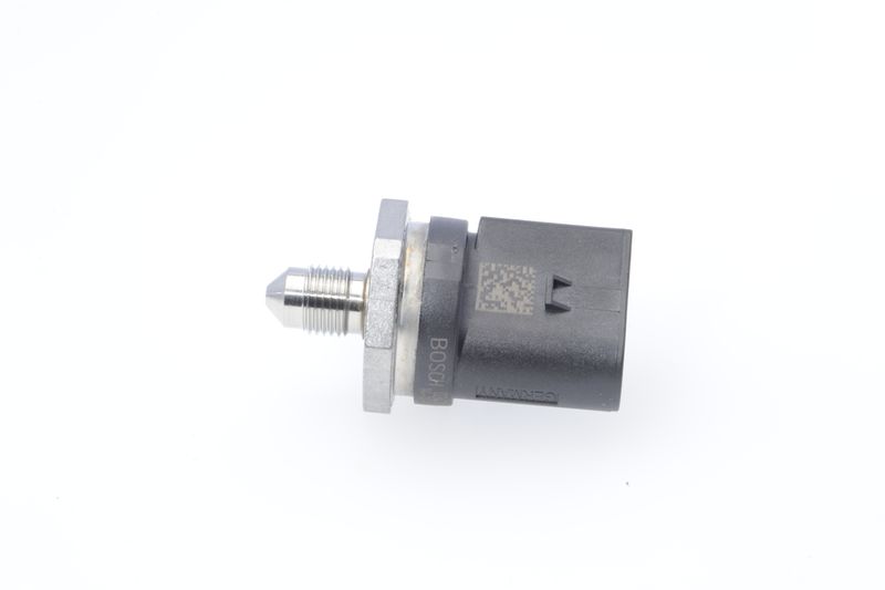 BOSCH 0261545043 Sensor, fuel pressure