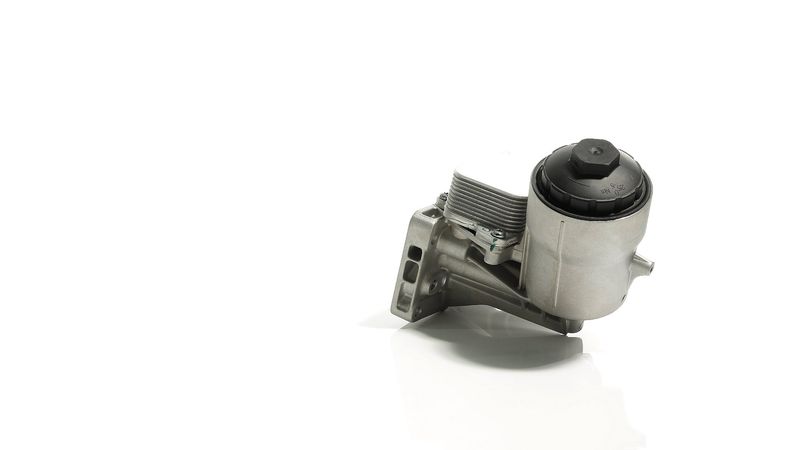 MAHLE CLC461000S Oil Cooler, engine oil