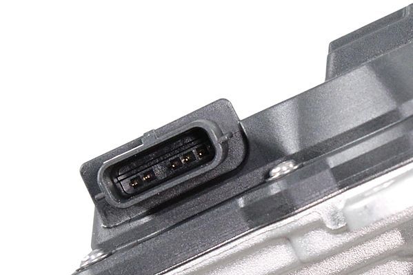 This part match OEM code: G4D3-5H273-CA