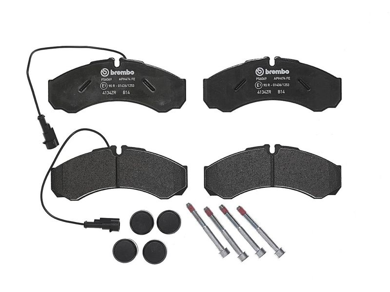 Piduriklotsi komplekt, ketaspidur, BREMBO P 56 069
