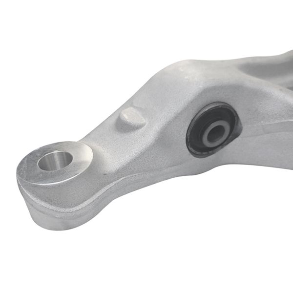 CTR CQ0128R Control/Trailing Arm, wheel suspension